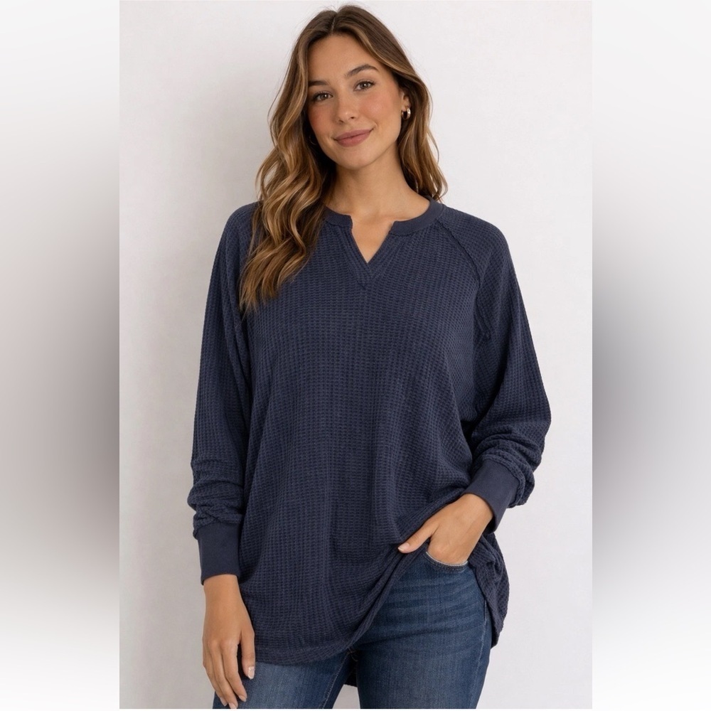 American Eagle Women’s Big Hug Notch Neck Waffle Sweatshirt Top Navy Oversized M